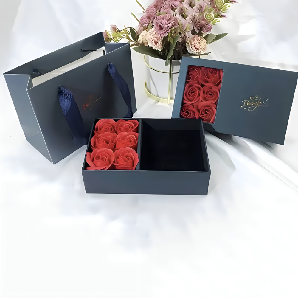 Poklon set - Elegantna poklon kutija sa ruzama - MNE Shop ME