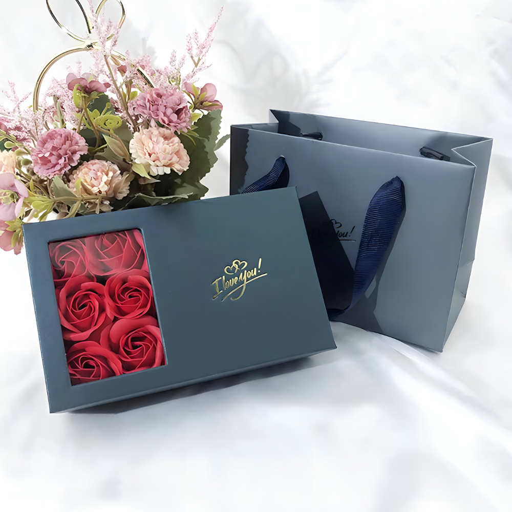 Poklon set - Elegantna poklon kutija sa ruzama - MNE Shop ME